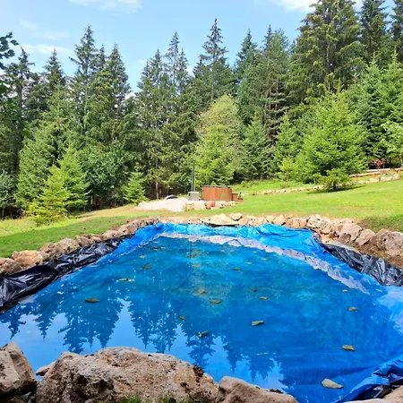 Noemi Pod Ziarom Chalet Komjatná